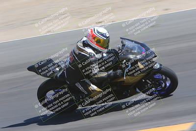 media/Oct-01-2023-SoCal Trackdays (Sun) [[4c570cc352]]/Turn 10 Inside (1250pm)/